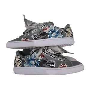 Puma Basket Heart Hyper Embroidery Gray 366116 03 Womens Shoes 7.5
